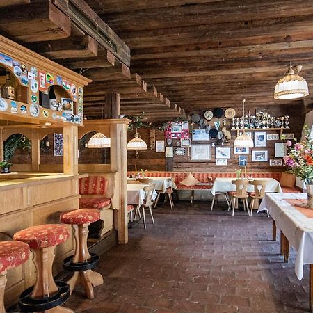 Pension Nina & Gasthof Alpenrose Gschnitz Eksteriør billede