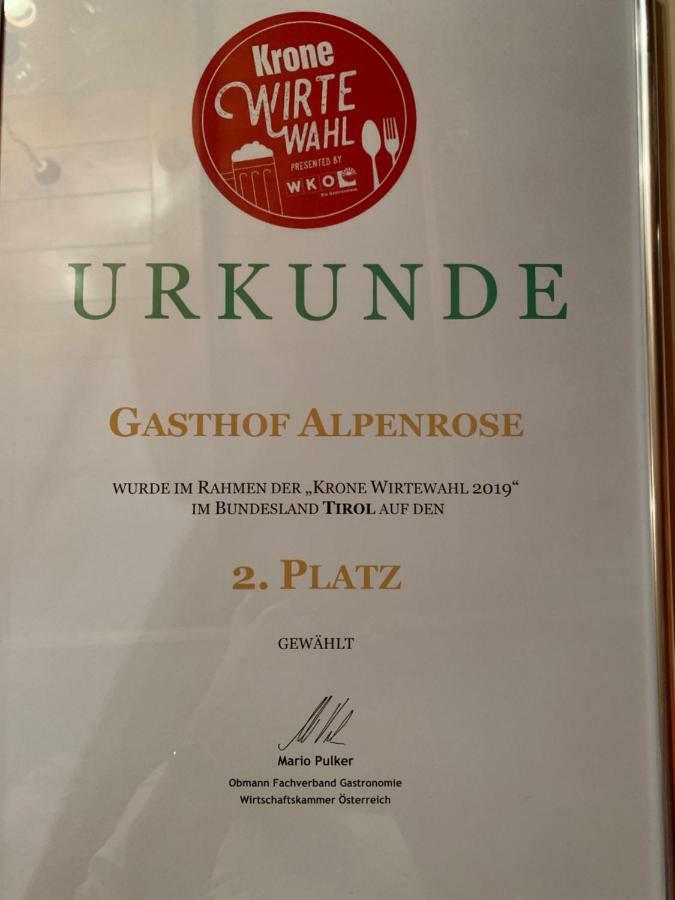 Pension Nina & Gasthof Alpenrose Gschnitz Eksteriør billede