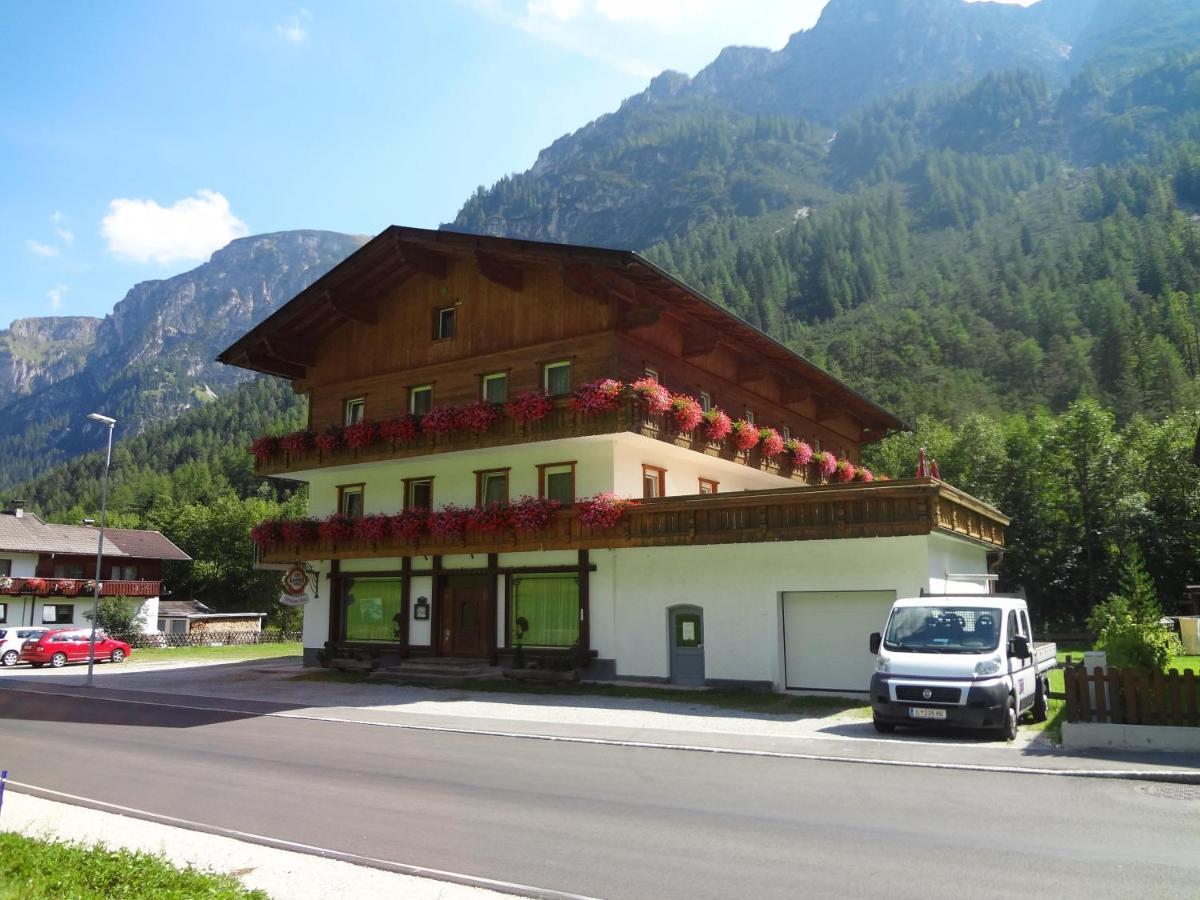 Pension Nina & Gasthof Alpenrose Gschnitz Eksteriør billede